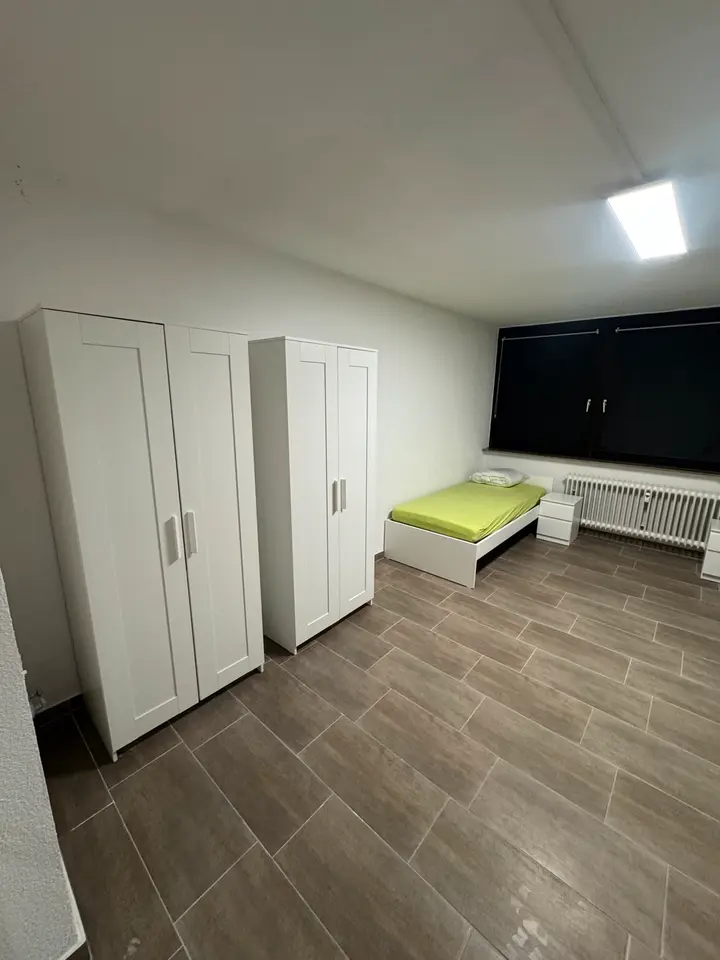 WG-Zimmer mit 210 m² in Ludwigshafen – Bild 3