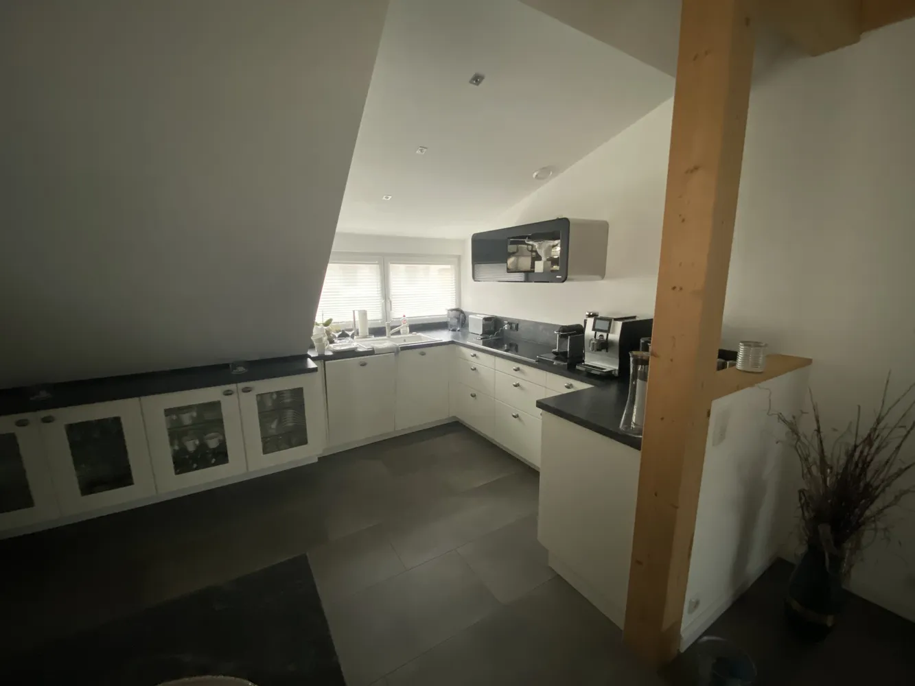 3 Zimmer Wohnung mit 123 m² in Mannheim – Bild 2
