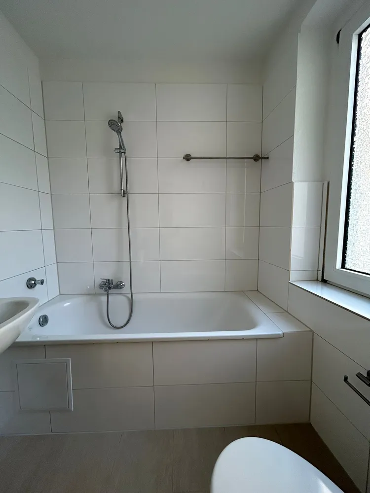 3 Zimmer Wohnung mit 80 m² in Oberhausen – Bild 4