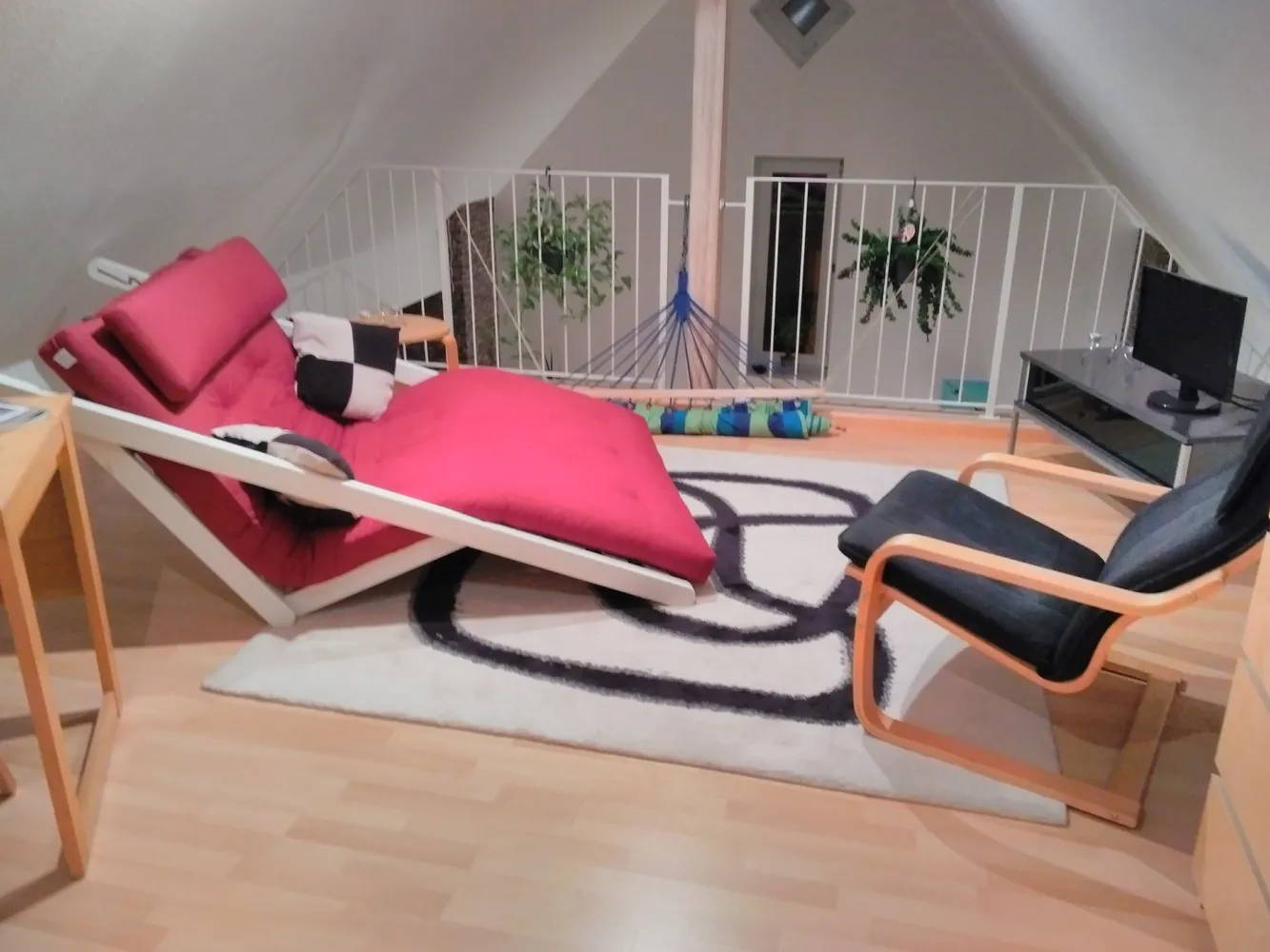 3 Zimmer Wohnung mit 76 m² in Karlsruhe – Bild 4