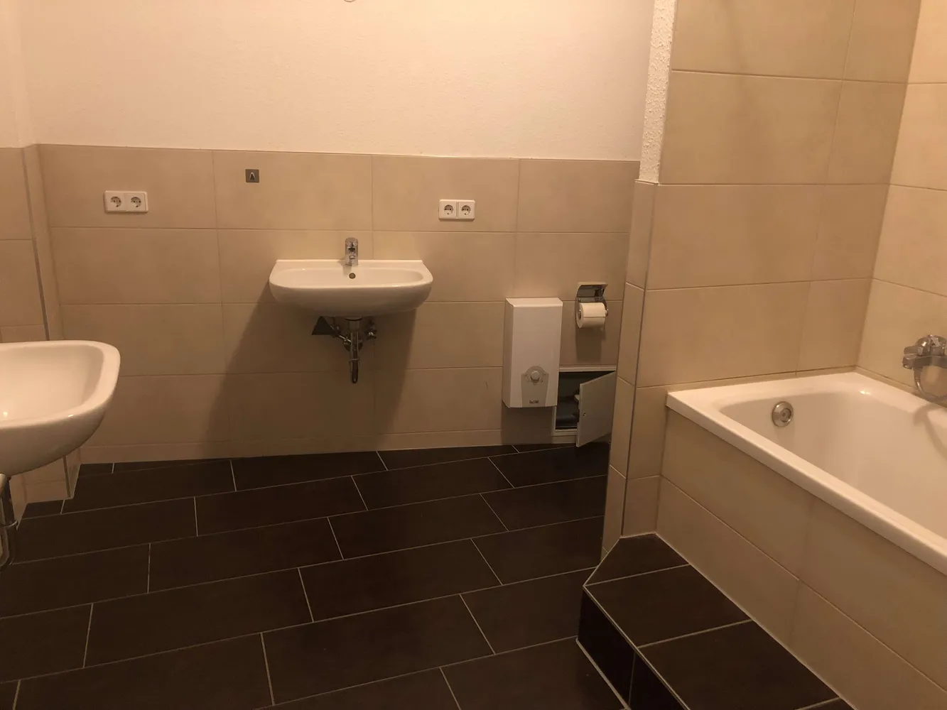 2 Zimmer Wohnung mit 60 m² in Halle (Saale) – Bild 8