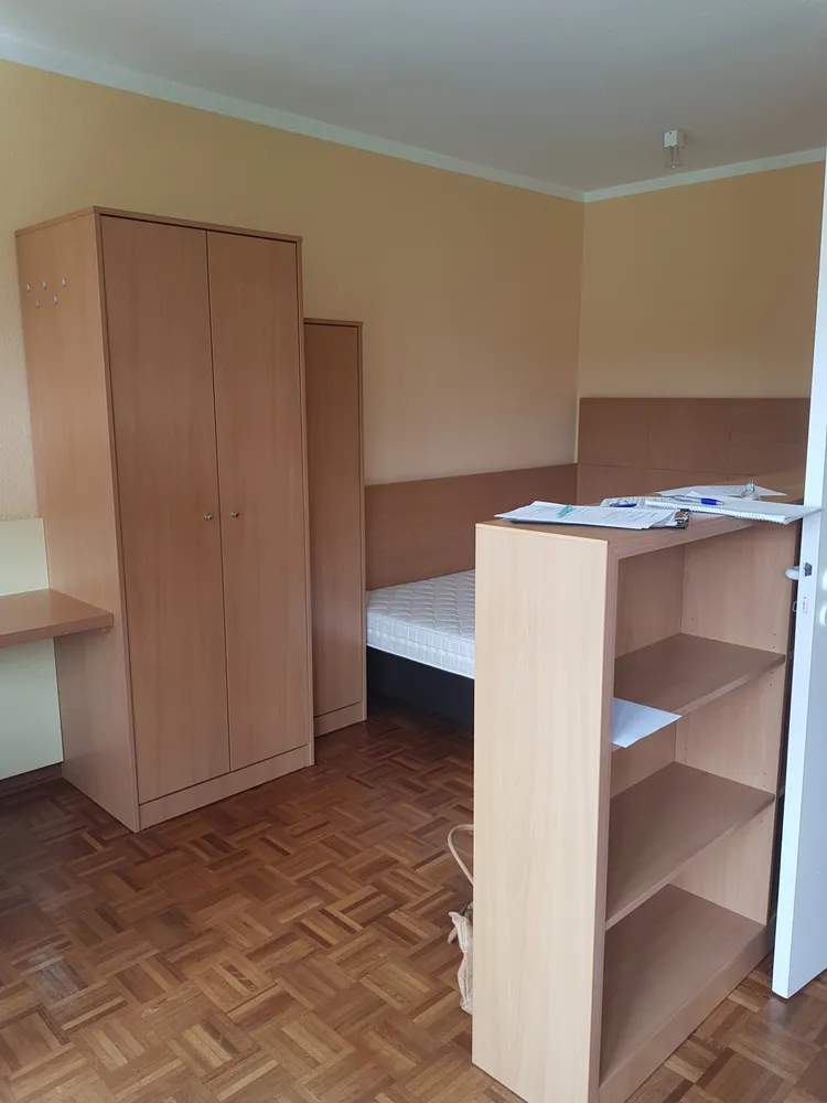 1 room apartment with 34 m² in Bonn – Photo 2