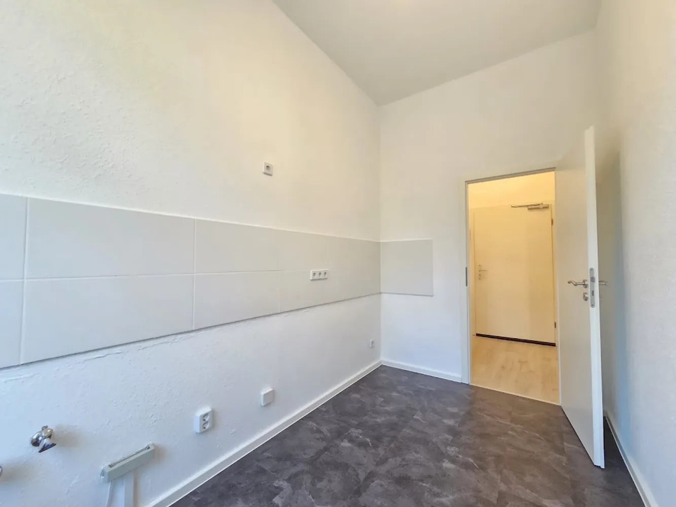 2 Zimmer Wohnung mit 52 m² in Chemnitz – Bild 4