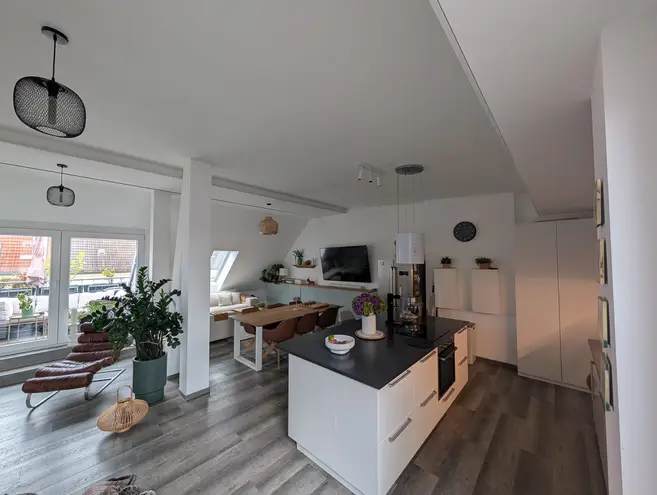 5 Zimmer Wohnung mit 142 m² in Berlin – Bild 2