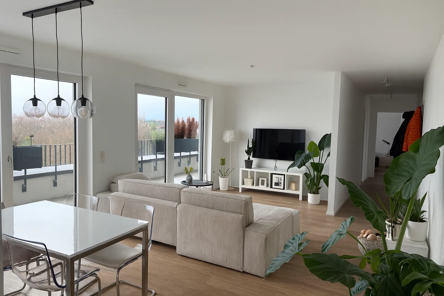 3 Zimmer Wohnung mit 104 m² in Düsseldorf – Bild 2