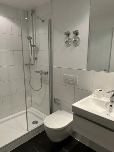 4 Zimmer Wohnung mit 163 m² in Hannover – Bild 12