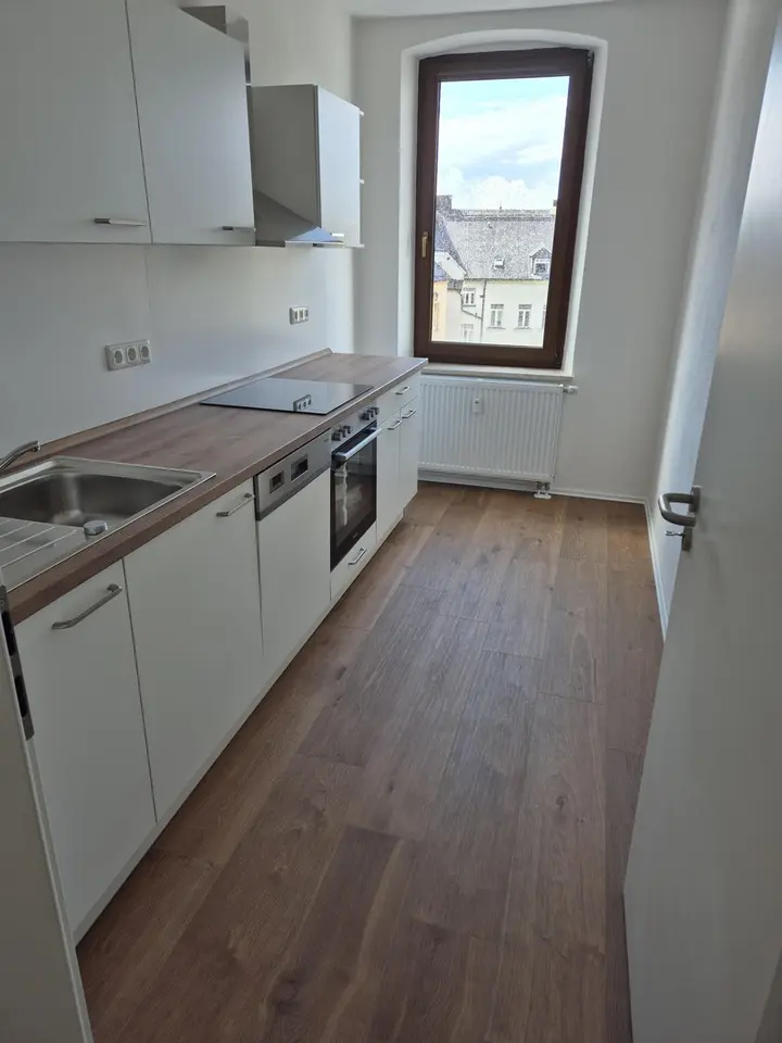 4 Zimmer Wohnung mit 94 m² in Hof – Bild 1
