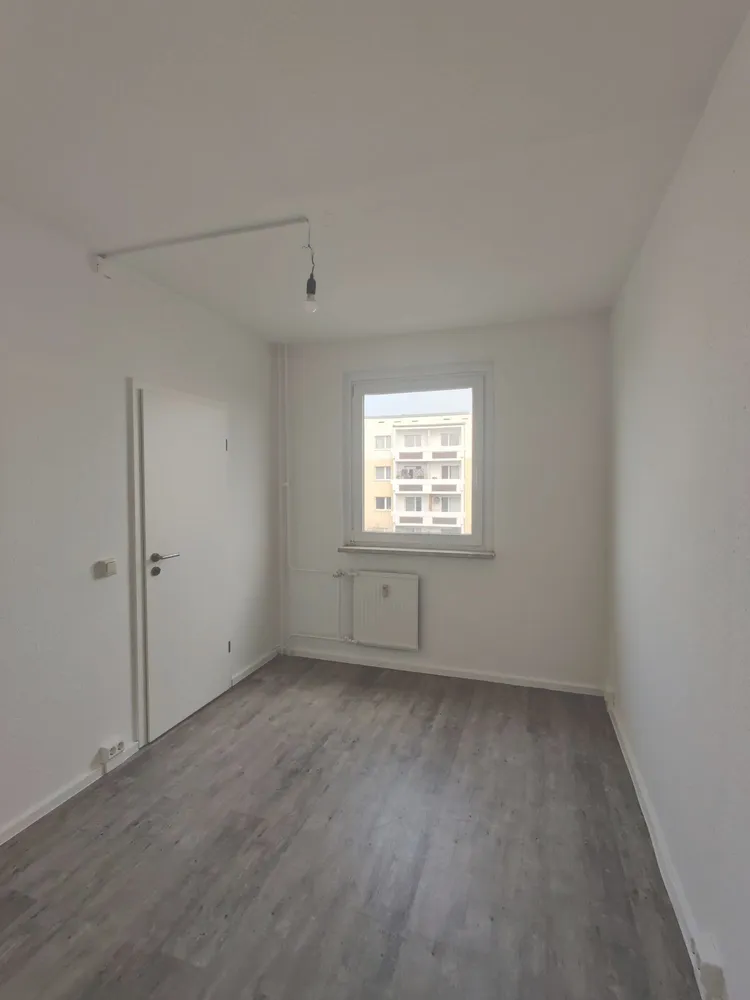 5 Zimmer Wohnung mit 78 m² in Halle (Saale) – Bild 4
