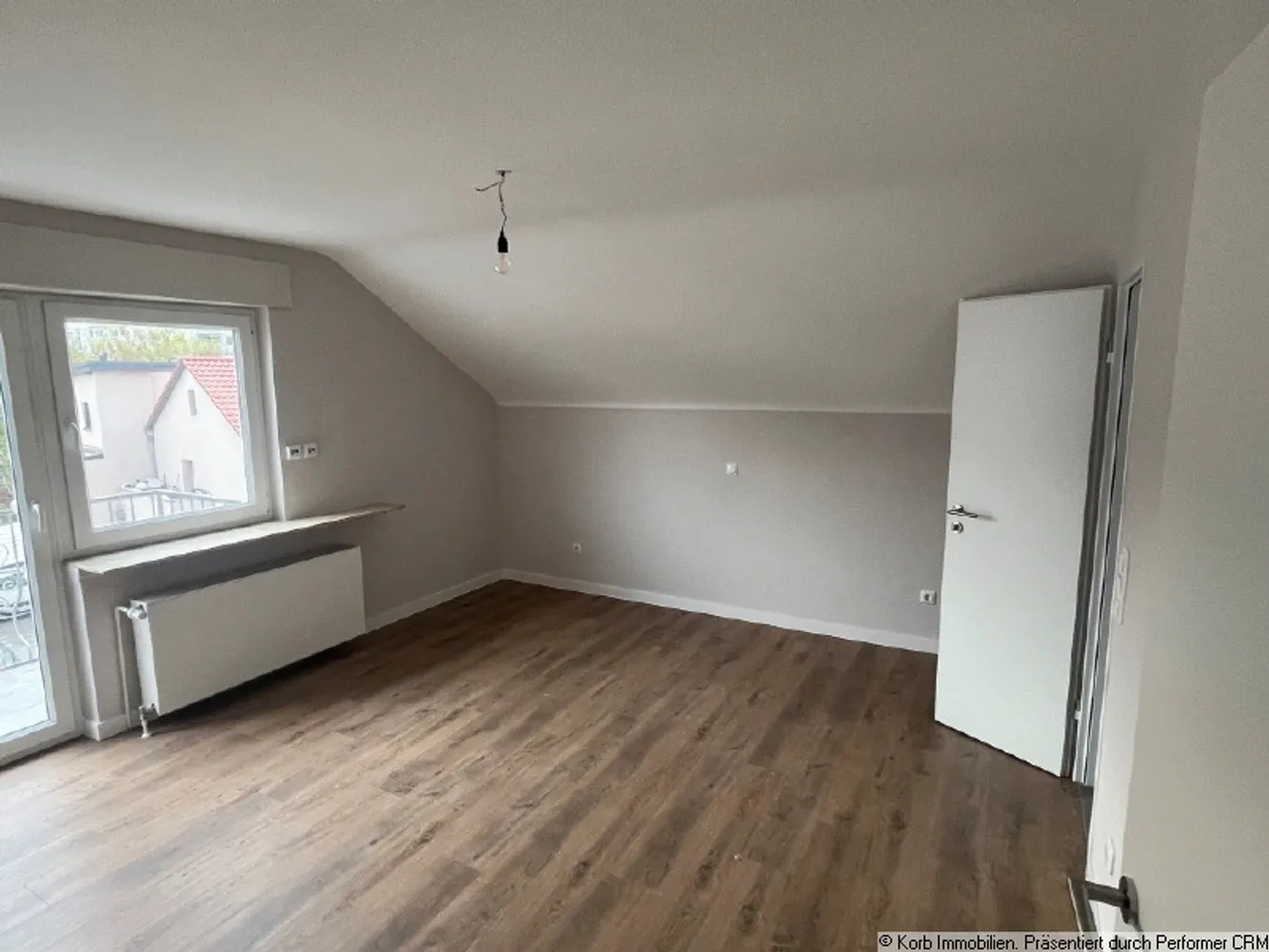 4 room apartment with 100 m² in Dietzenbach – Photo 2