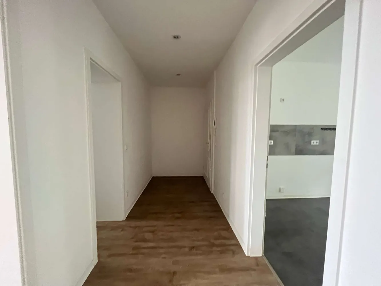 2 Zimmer Wohnung mit 64 m² in Chemnitz – Bild 11