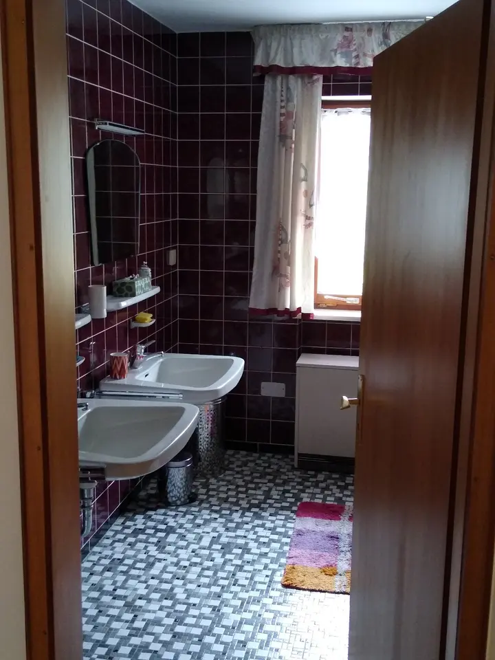 7 Zimmer Haus mit 238 m² in Deggendorf – Bild 7