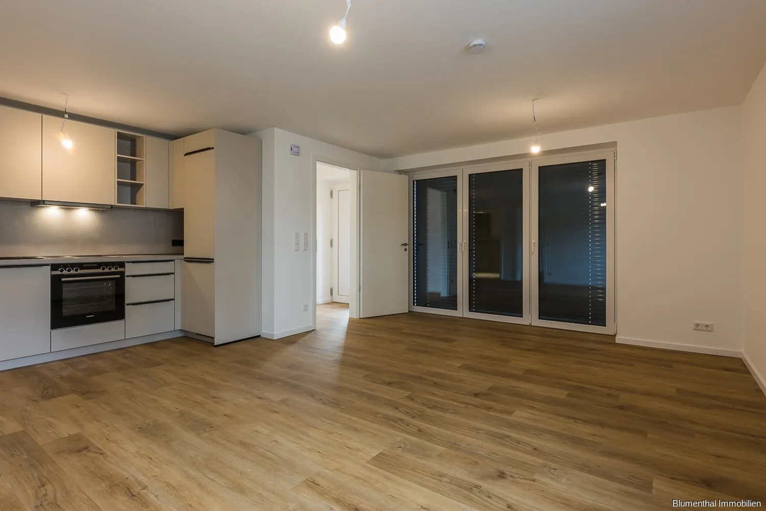 1 room apartment with 61 m² in Bielefeld – Photo 10