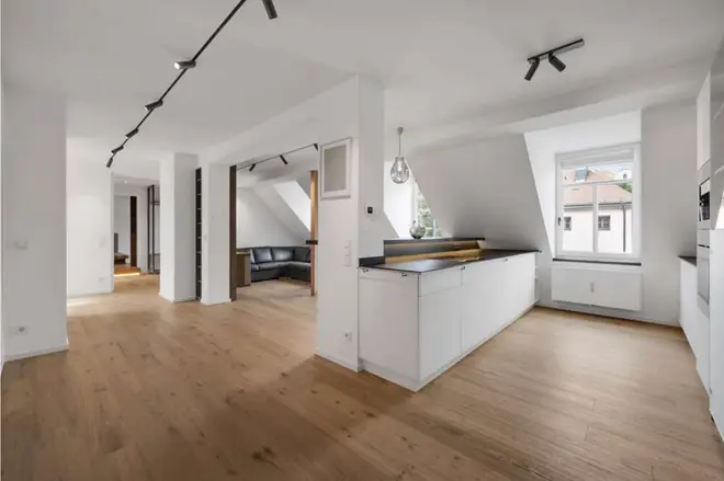 3 Zimmer Wohnung mit 101 m² in München – Bild 12