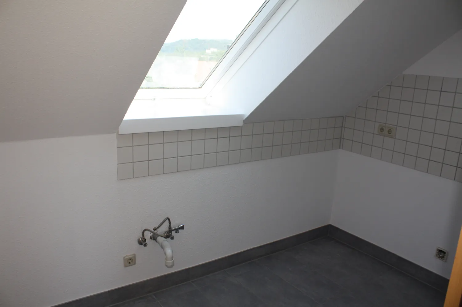 4 Zimmer Wohnung mit 95 m² in Saarbrücken – Bild 4