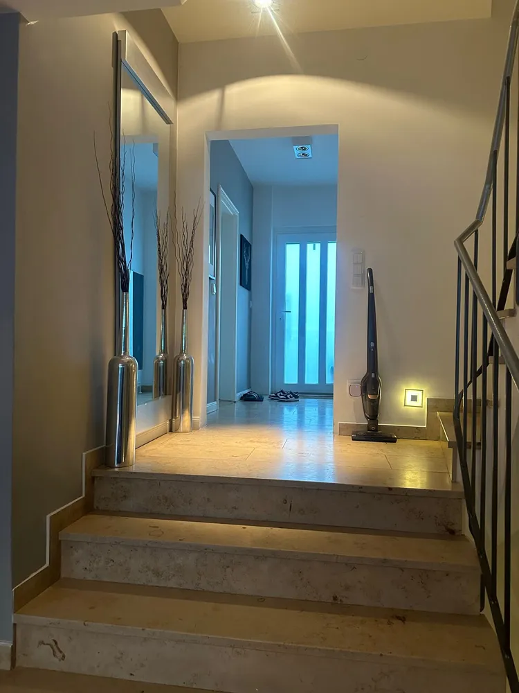 6 Zimmer Haus mit 220 m² in Berlin – Bild 2