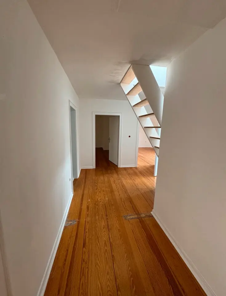 4 Zimmer Wohnung mit 120 m² in Duisburg – Bild 5