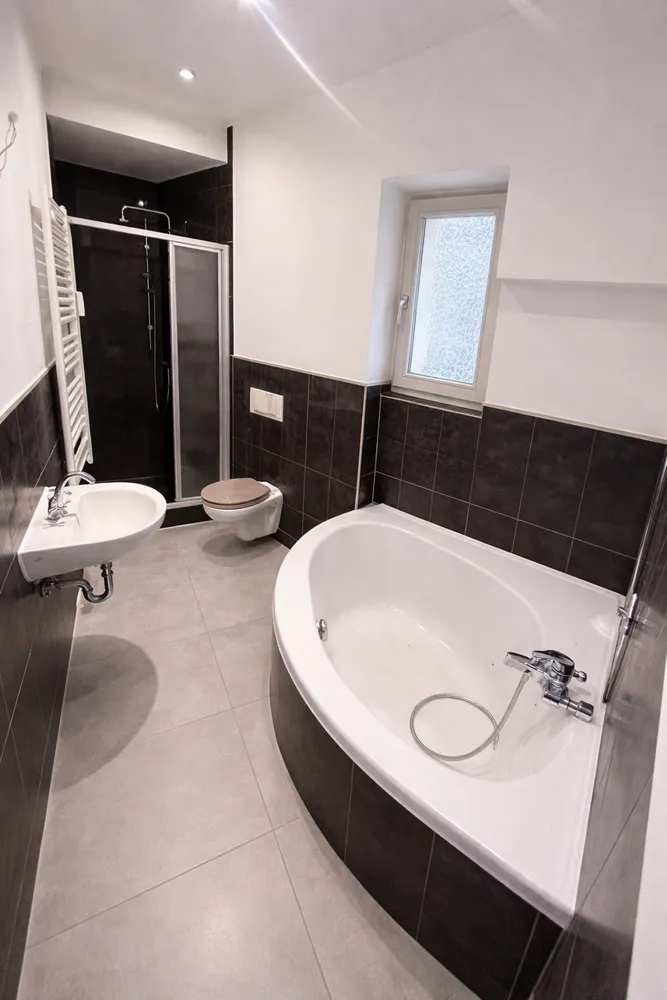 6 Zimmer Wohnung mit 157 m² in Halle (Saale) – Bild 12