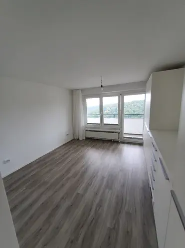 4 Zimmer Wohnung mit 124 m² in Stuttgart – Bild 7