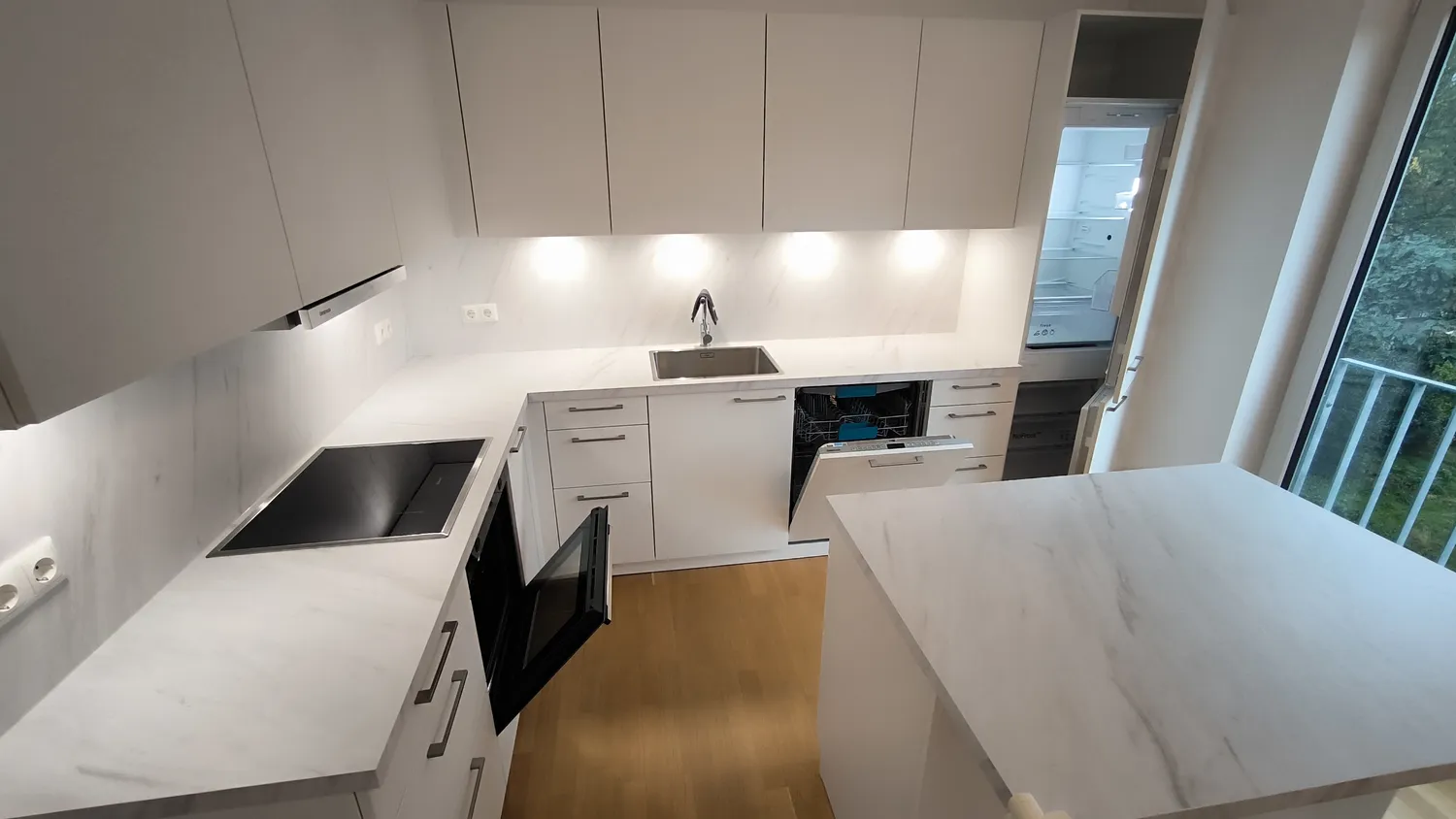 4 room apartment with 121 m² in Hamburg – Photo 1
