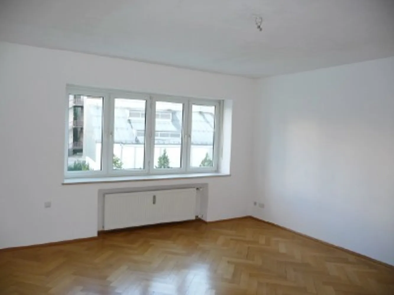 4 Zimmer Wohnung mit 100 m² in München – Bild 5