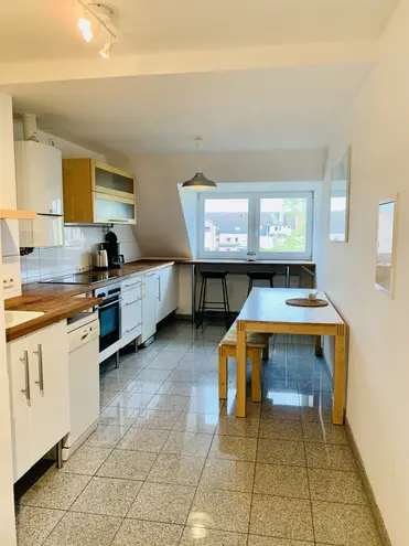 2 Zimmer Wohnung mit 88 m² in Düsseldorf – Bild 12