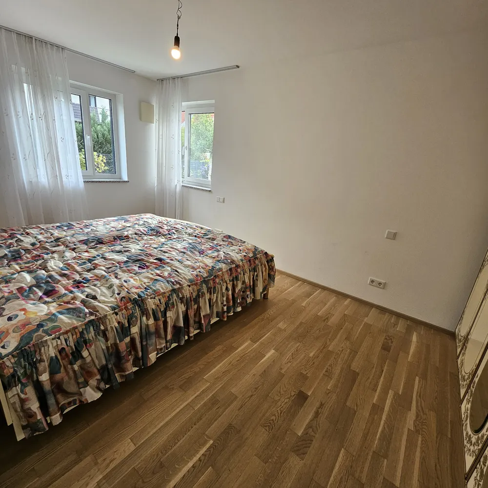 3 Zimmer Wohnung mit 92 m² in Augsburg – Bild 2