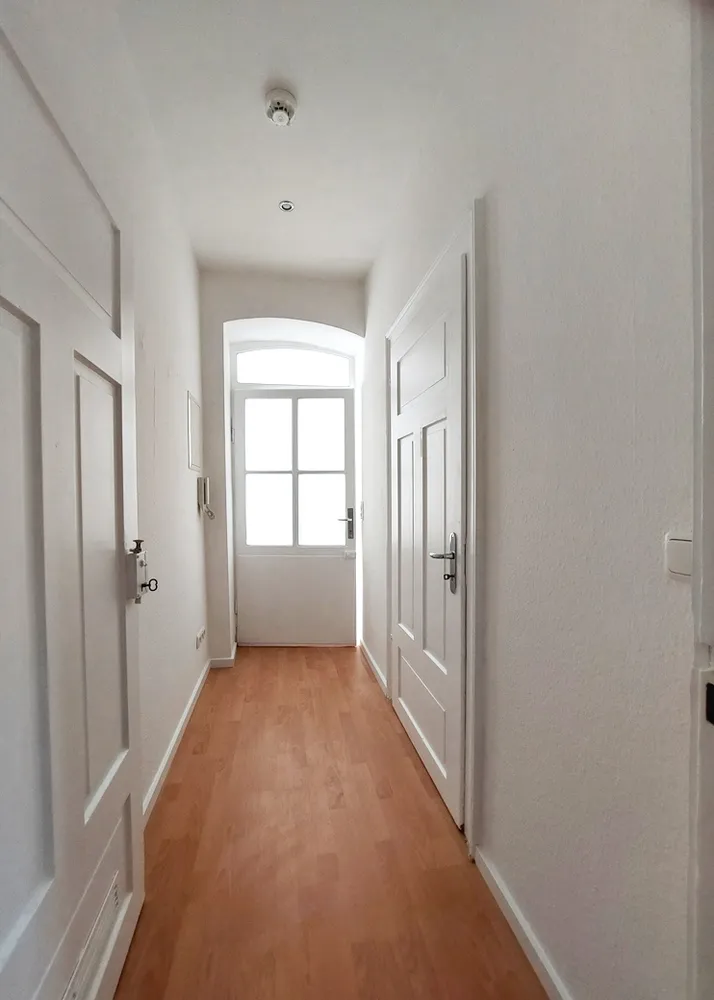 1 Zimmer Wohnung mit 27 m² in Wiesbaden – Bild 2