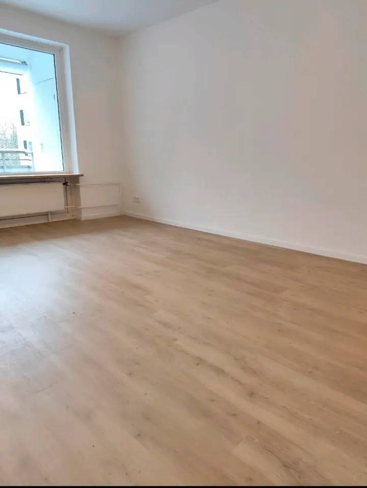 5 Zimmer Wohnung mit 99 m² in Kiel – Bild 4