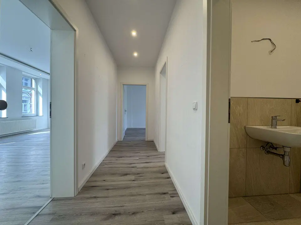 2 Zimmer Wohnung mit 70 m² in Wilhelmshaven – Bild 4