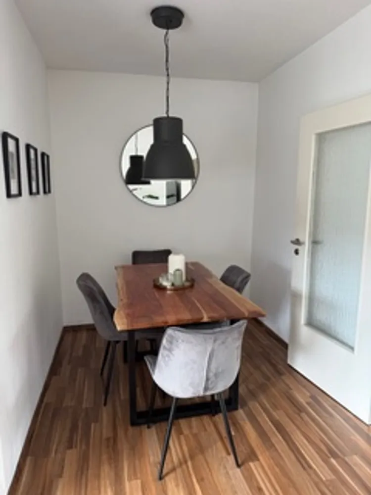 2 Zimmer Wohnung mit 50 m² in Düsseldorf – Bild 2