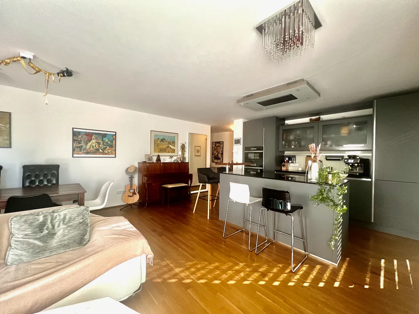 3 Zimmer Wohnung mit 99 m² in München – Bild 5