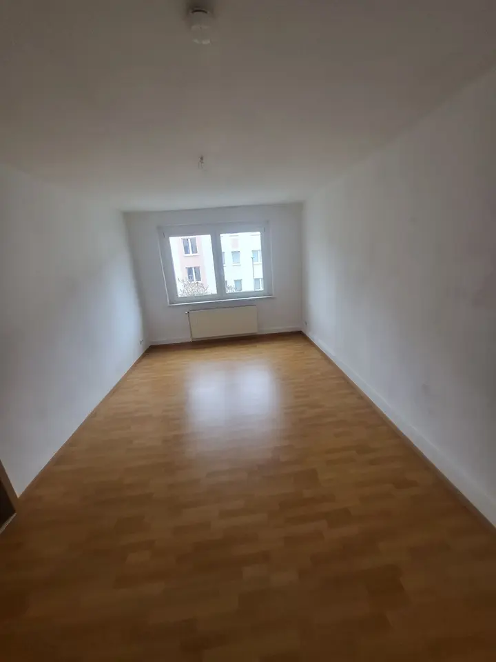 2 Zimmer Wohnung mit 56 m² in Merseburg – Bild 2