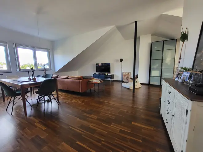 2 Zimmer Wohnung mit 71 m² in Köln – Bild 1