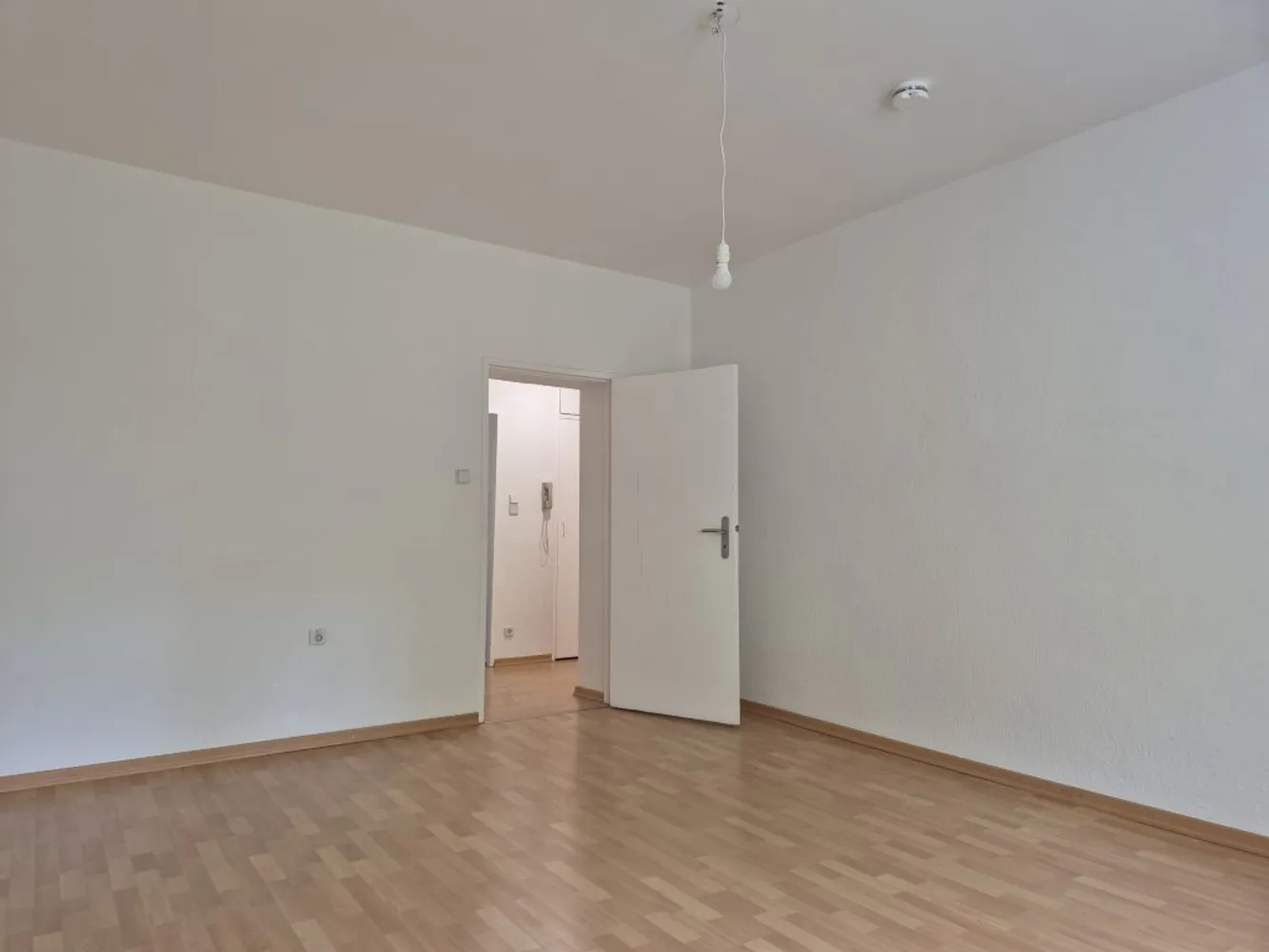 2 Zimmer Wohnung mit 45 m² in Berlin – Bild 2