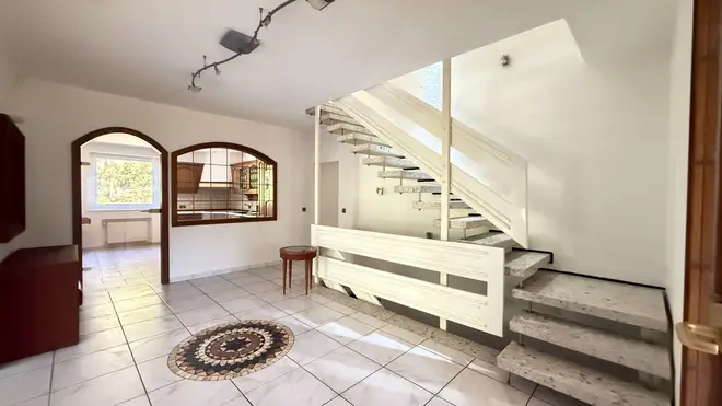 8 Zimmer Haus mit 240 m² in Hattingen – Bild 5