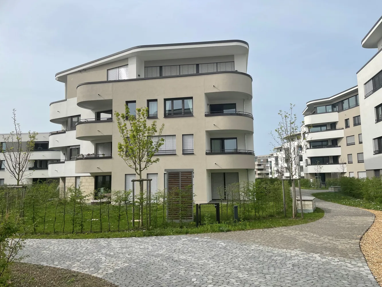5 room apartment with 213 m² in Frankfurt am Main – Photo 1