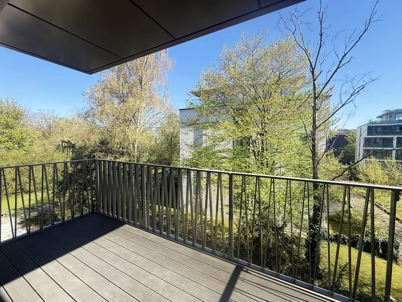 4 Zimmer Wohnung mit 122 m² in Düsseldorf – Bild 6