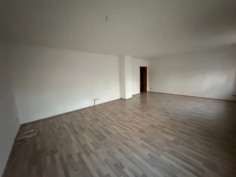 3 Zimmer Wohnung mit 92 m² in Zwickau – Bild 7