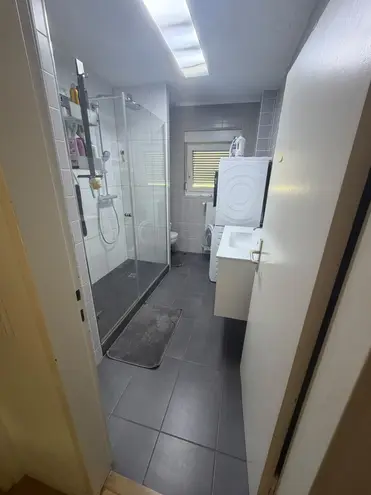4 Zimmer Wohnung mit 135 m² in Karlsruhe – Bild 1