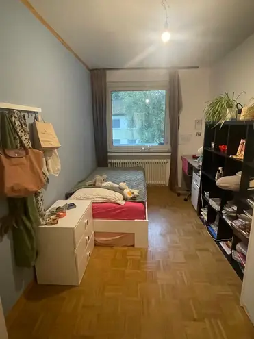 4 Zimmer Wohnung mit 77 m² in Düsseldorf – Bild 4