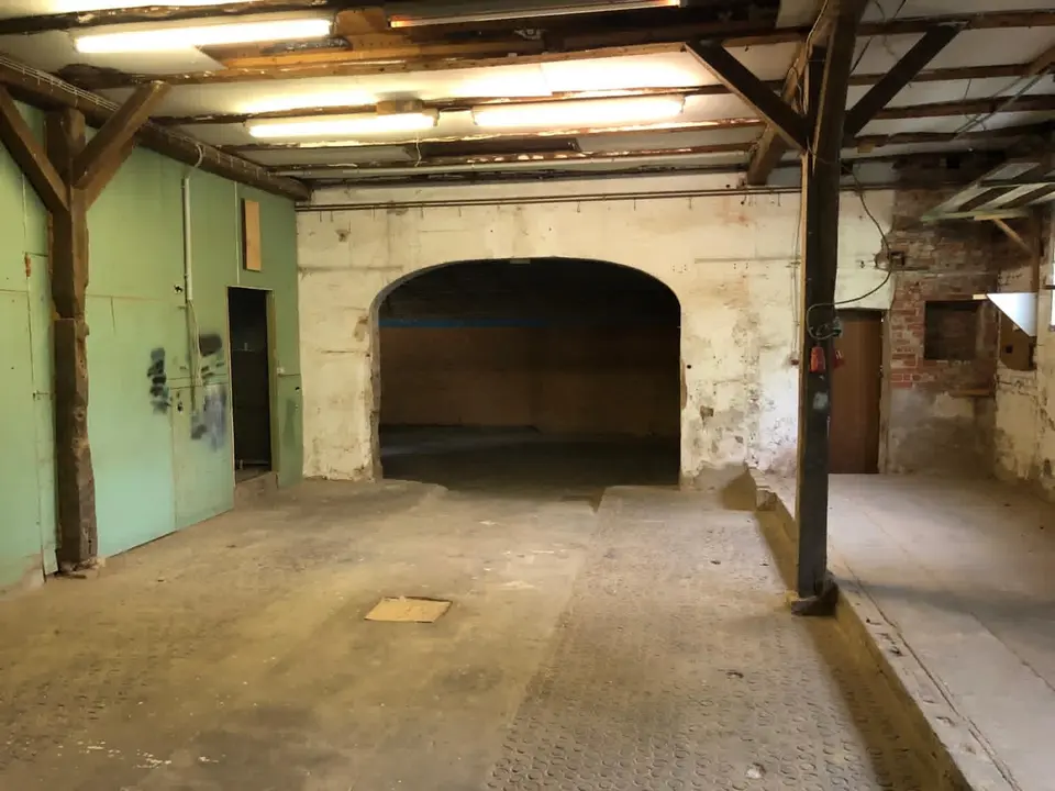 6 Zimmer Wohnung mit 250 m² in Uelzen – Bild 7