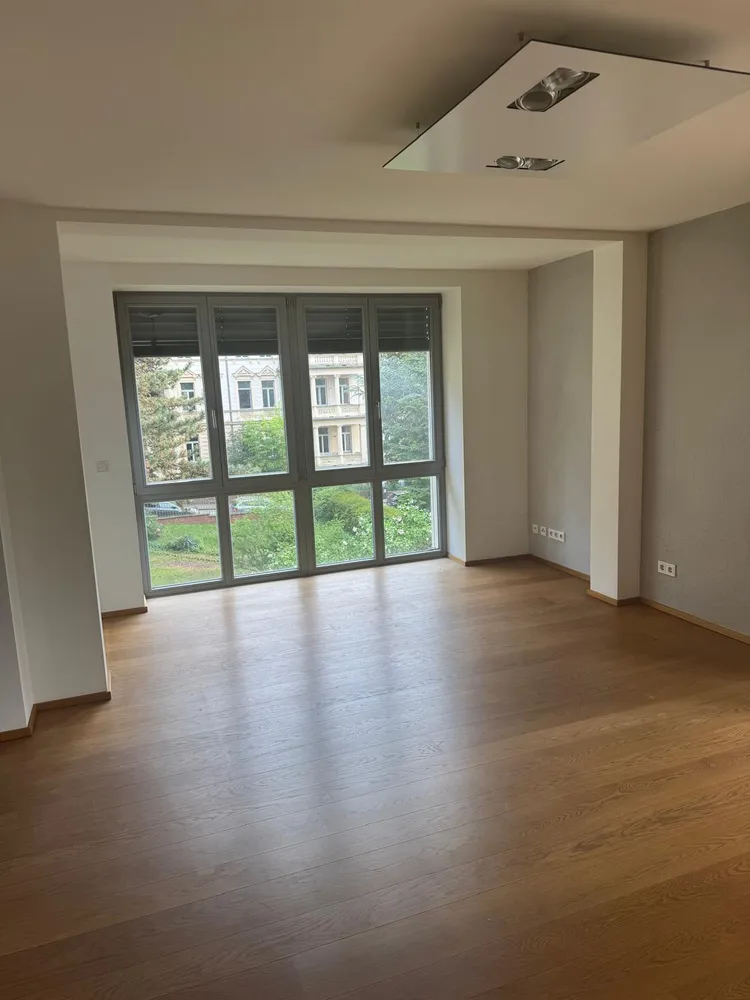 2 room apartment with 110 m² in Wiesbaden – Photo 1