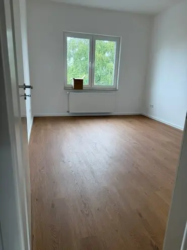 4 Zimmer Wohnung mit 106 m² in Köln – Bild 4