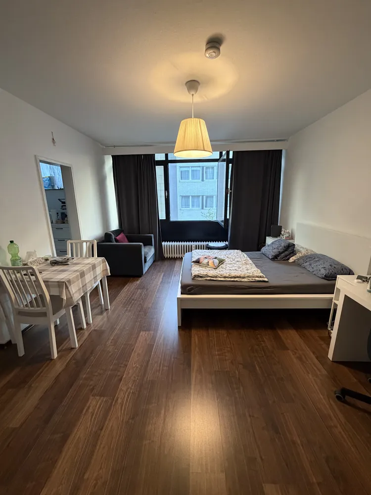 1 Zimmer Wohnung mit 34 m² in Düsseldorf – Bild 1