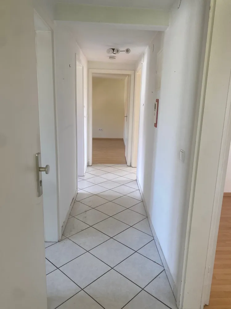 3 Zimmer Wohnung mit 58 m² in Wiesbaden – Bild 4