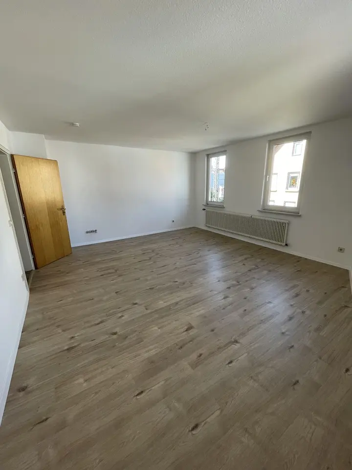 6 Zimmer Wohnung mit 120 m² in Nürtingen – Bild 7
