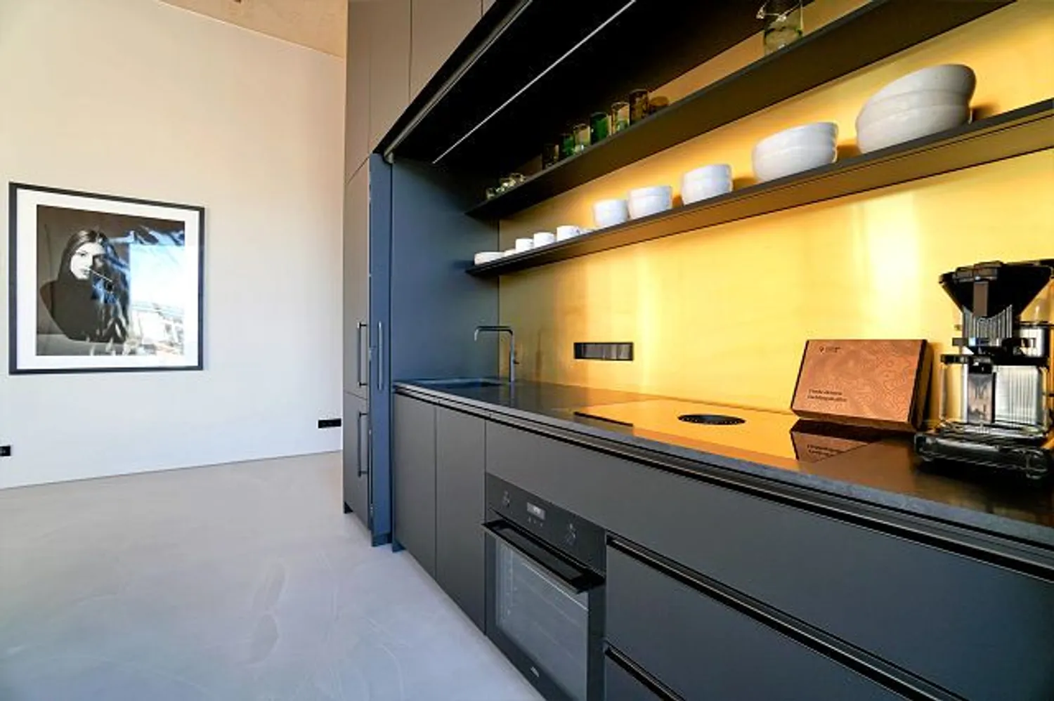 2 room apartment with 113 m² in Berlin – Photo 7