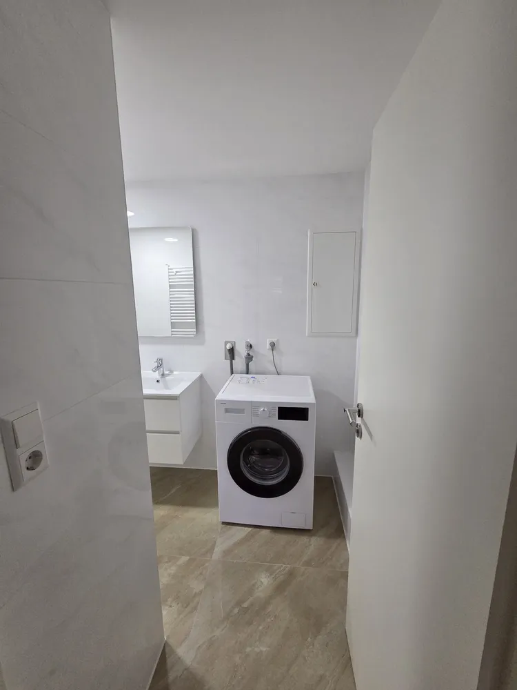 2 room apartment with 45 m² in Berlin – Photo 3