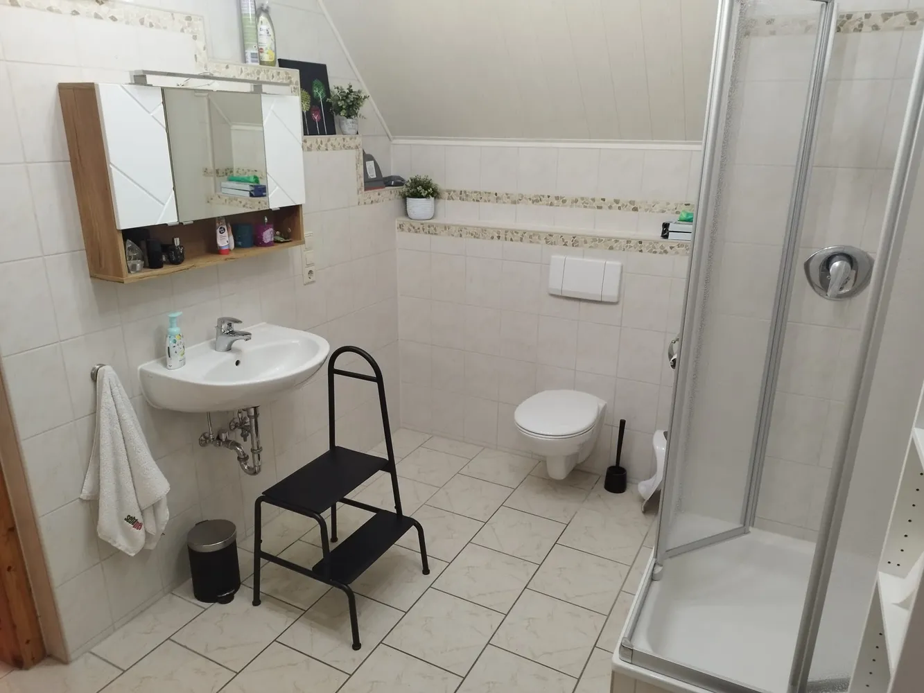 4 Zimmer Wohnung mit 93 m² in Koblenz – Bild 2