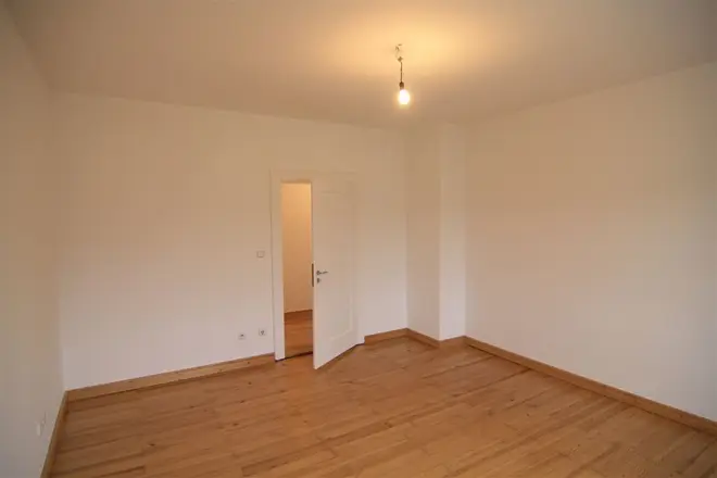 3 Zimmer Wohnung mit 75 m² in München – Bild 2
